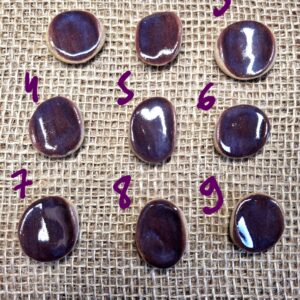 Pierre d’apaisement/ worry stone – Prune