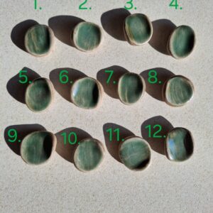 Pierre d’apaisement/ worry stone – Vert d’eau