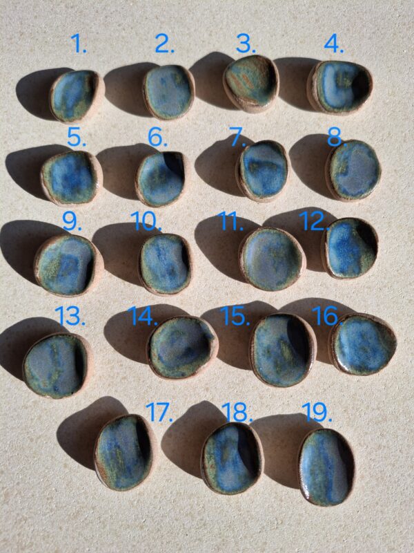 Pierre d'apaisement/ worry stone - Bleu vert – Image 2