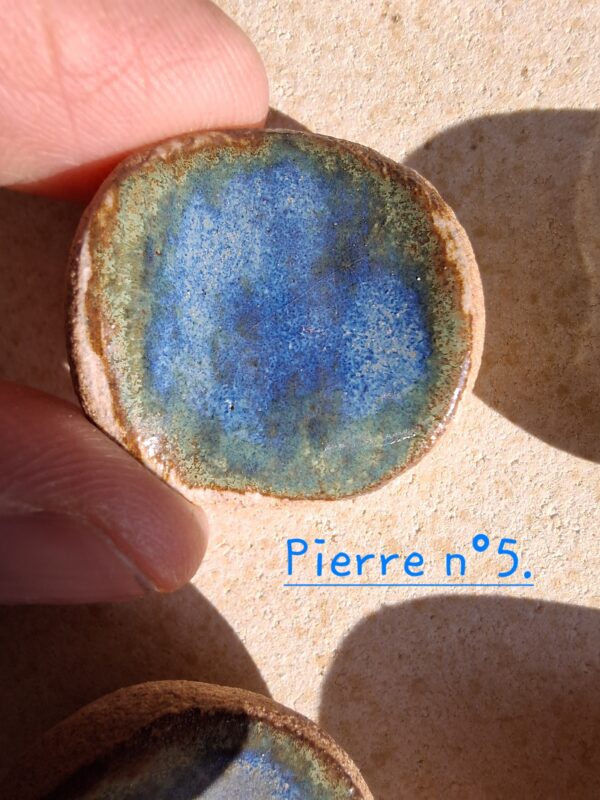 Pierre d'apaisement/ worry stone - Bleu vert – Image 7