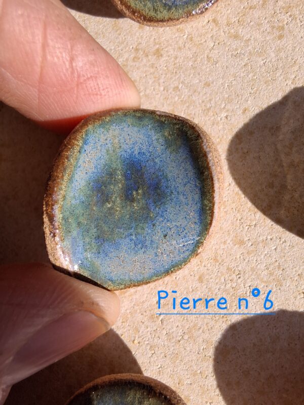 Pierre d'apaisement/ worry stone - Bleu vert – Image 8