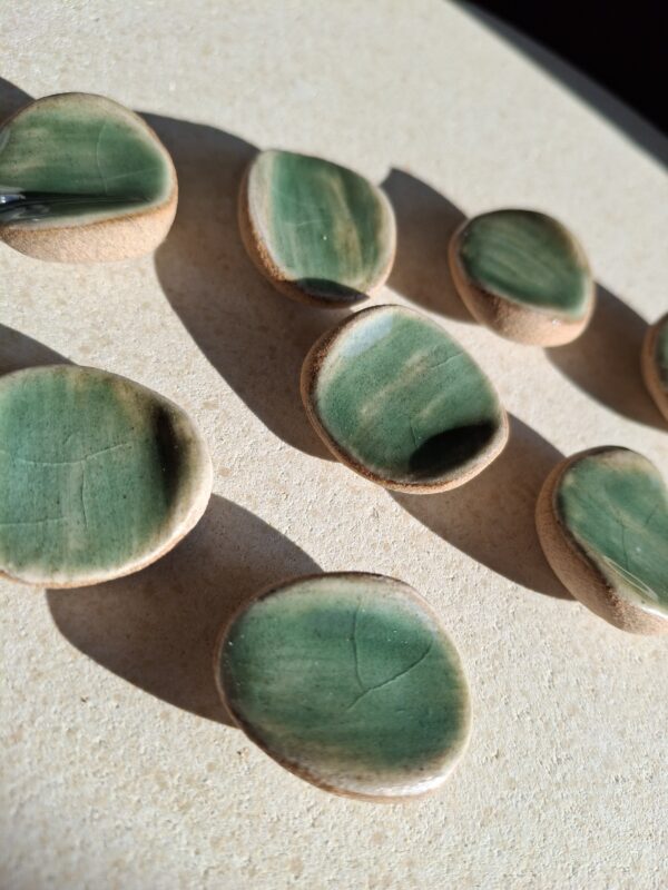 Pierre d'apaisement/ worry stone - Vert d'eau