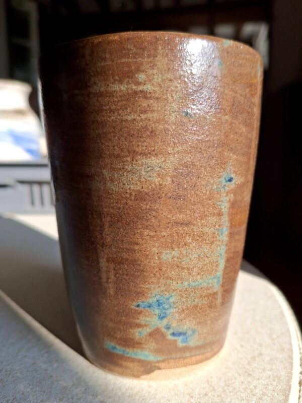 Tasse de voyage grès de Moutiers en Puisaye – Image 3