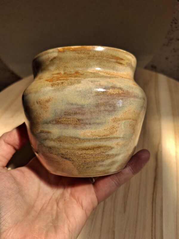Contenant/petit vase en grès blanc