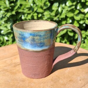 Mug en grès de Moutiers en Puisaye