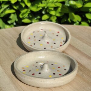 Coupelle à bijoux en grès de Saint-Amand – POIS MULTICOLORES