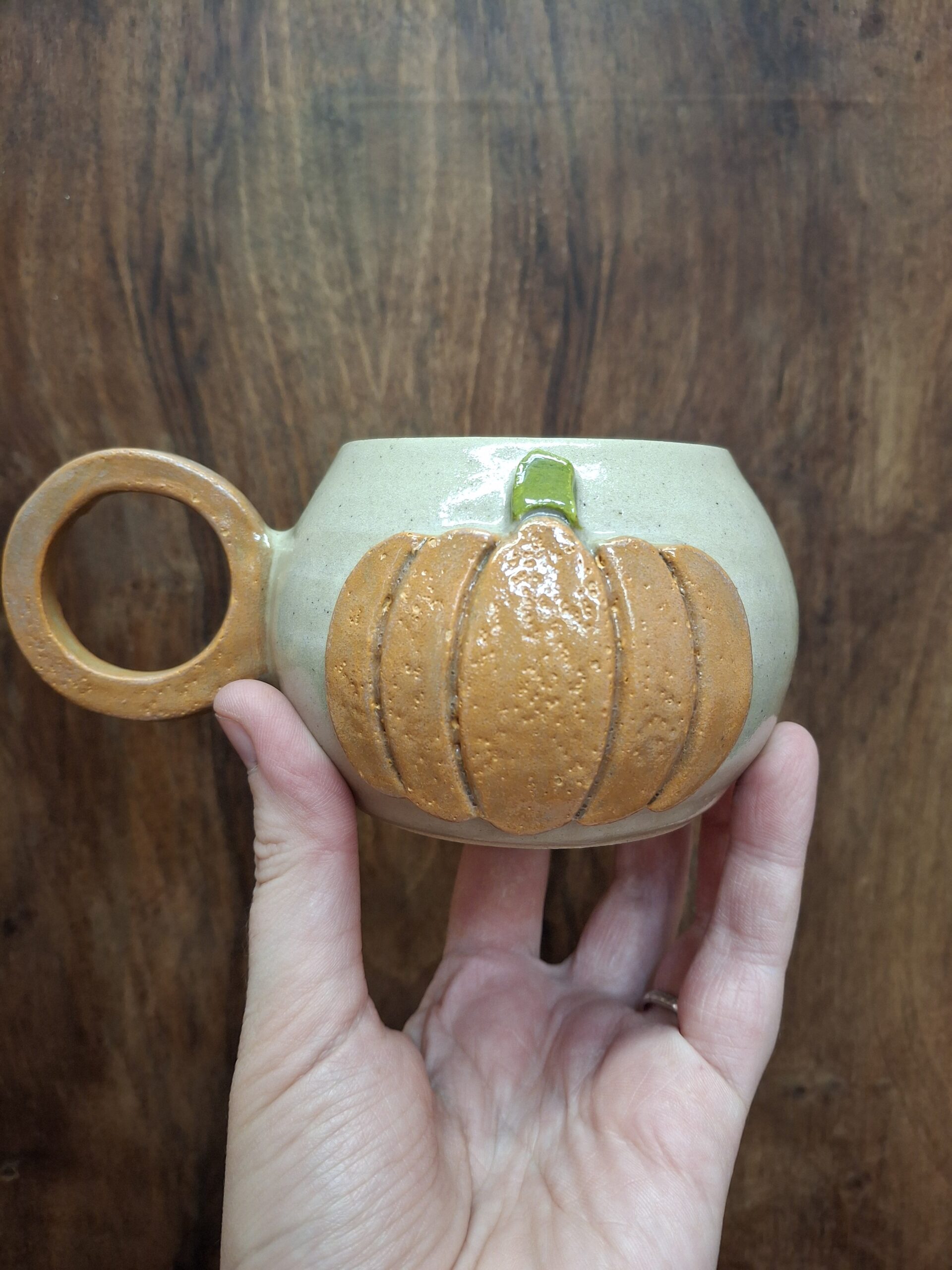 Mug citrouille en grès de Saint Amand - 35 cl environ – Image 4